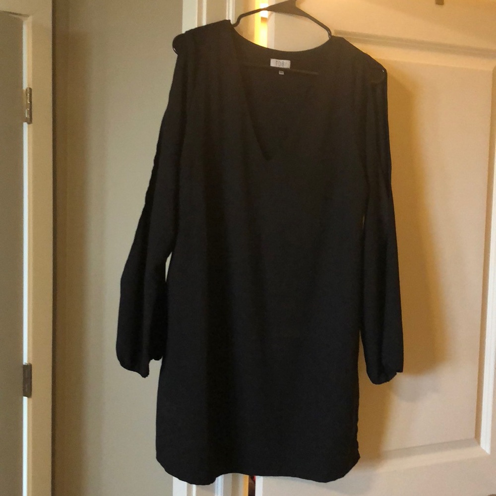 Black tobi dress